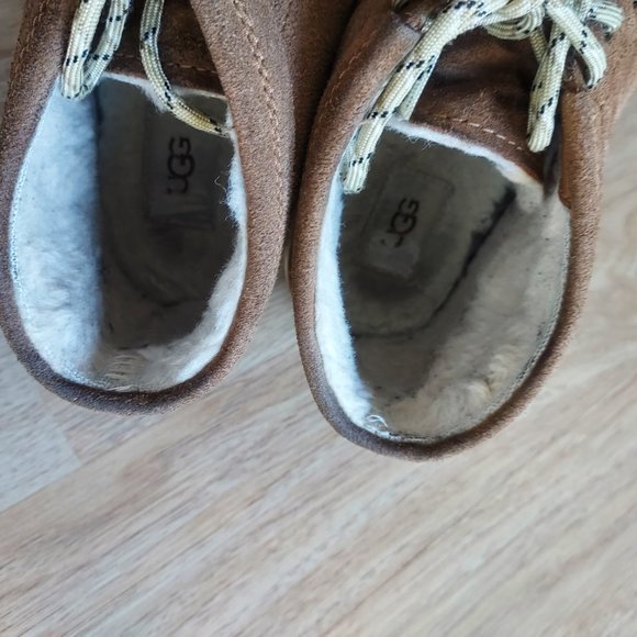 UGG Campout Suede Chukka Ankle Boots Sheepskin Lining Lace-Up Tan Men US10 main image 12